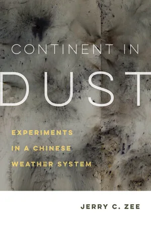 封面是浅灰色的沙尘质感纹理背景,白色大写英文书名'CONTINENT IN DUST'叠印其上。
