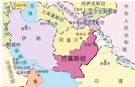 南亚与中亚地区地图,按国界分色标注,巴基斯坦以粉红色突出显示,周边标有伊朗、阿富汗、印度、中国等国名